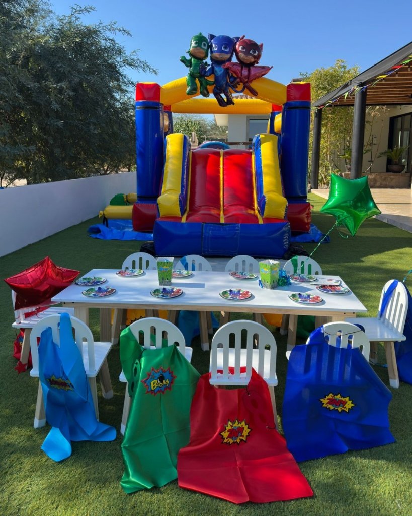 Renta de inflables Mexicali - Brincolín de diseño premium y mobiliario infantil